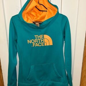 Women’s North Face hoodie